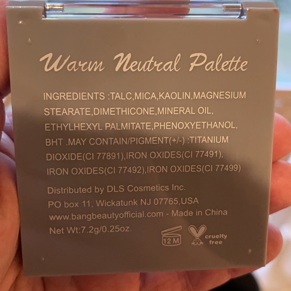 Bang Beauty Neutral Eyeshadow Palette for Fall - Picture 4 of 4